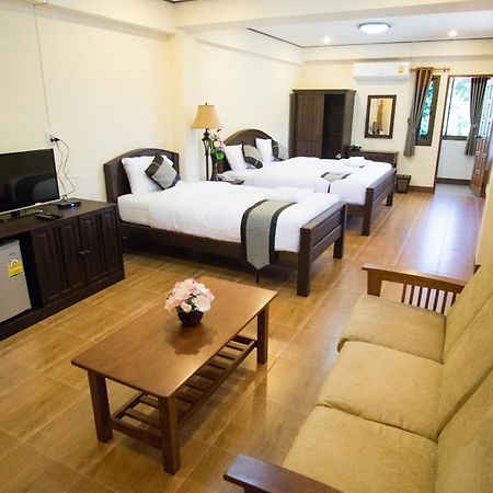 Nanbaankhun Hotel Kültér fotó