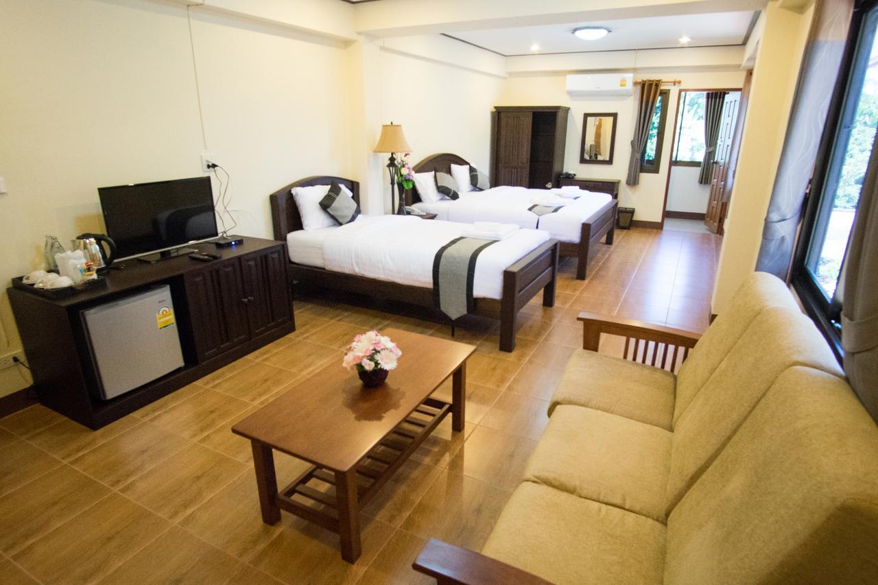 Nanbaankhun Hotel Kültér fotó