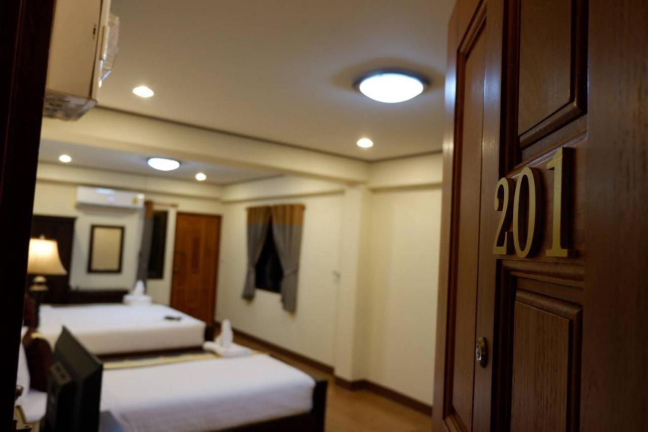 Nanbaankhun Hotel Kültér fotó