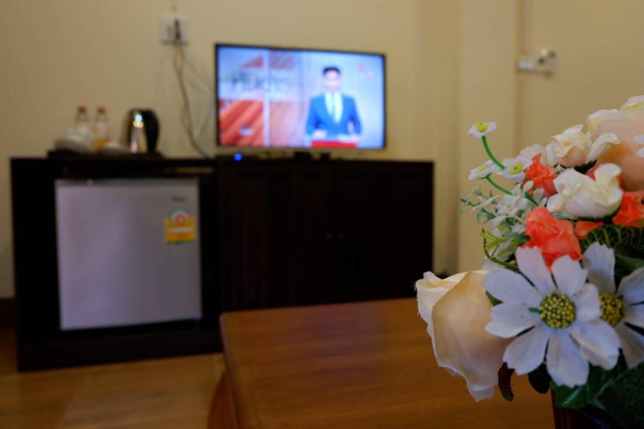 Nanbaankhun Hotel Kültér fotó