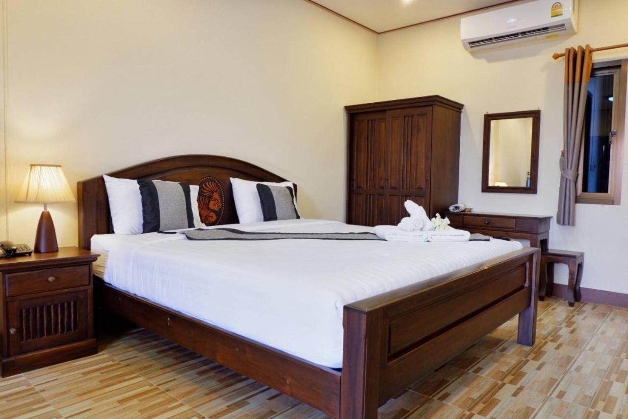 Nanbaankhun Hotel Kültér fotó
